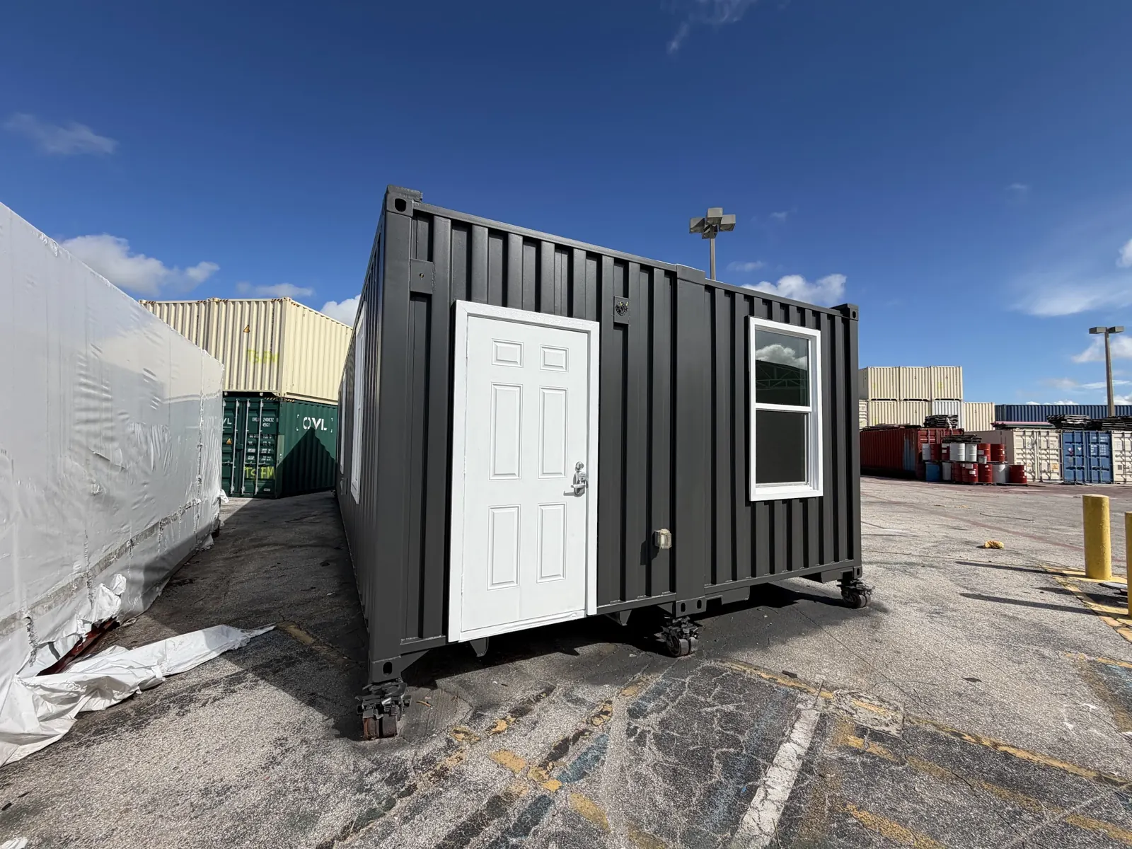 640 Duo-C Luxury container home